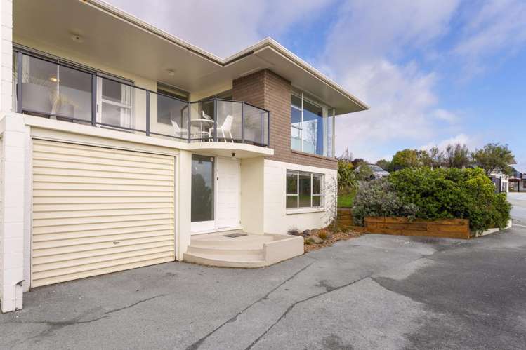 1/173 Soleares Avenue Mount Pleasant_2