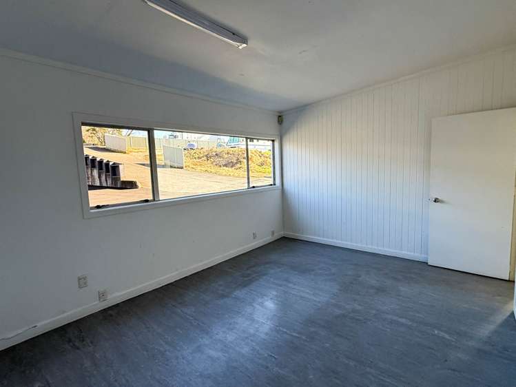 7 Waikaukau Road Glen Eden_11