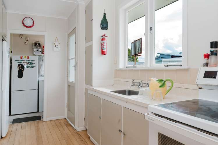 102 Mako Road Whangamata_16