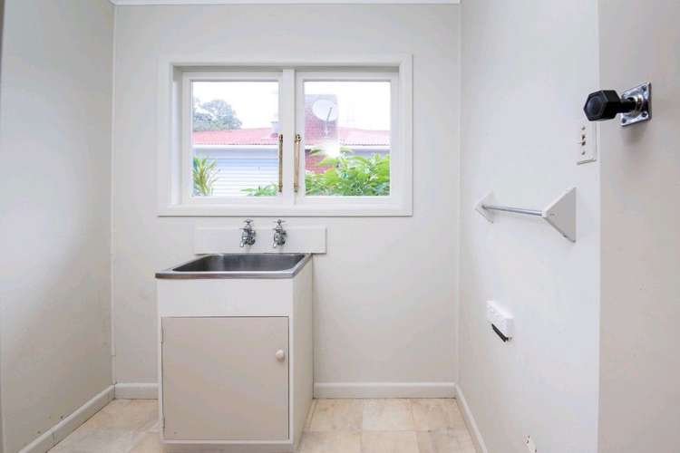 120 Portage Road New Lynn_13