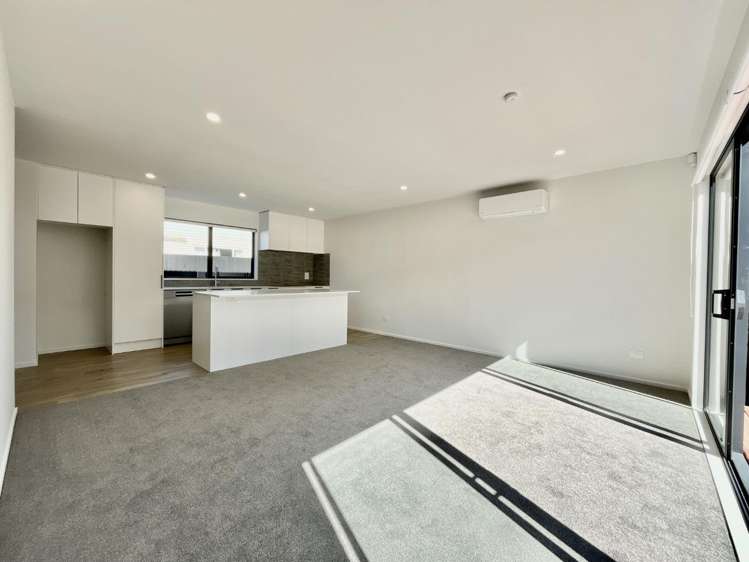 29B Redruth Avenue 10222_5