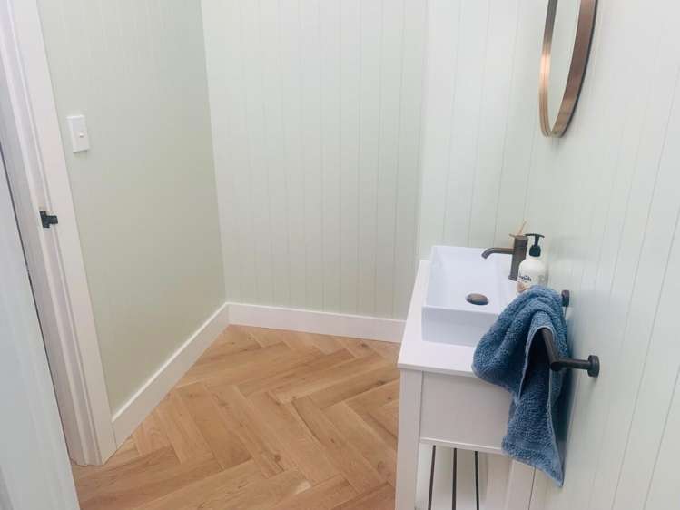 200 Warren Street North Hastings Central_7