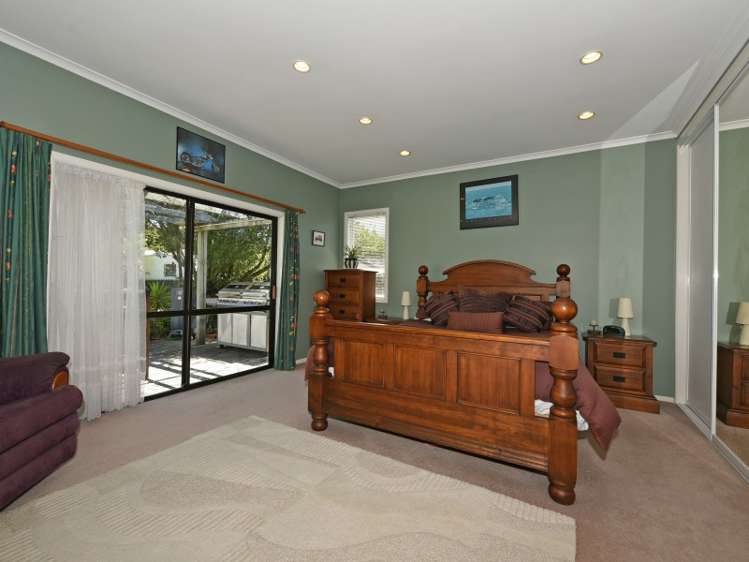 87 Holdsworth Avenue Trentham_6