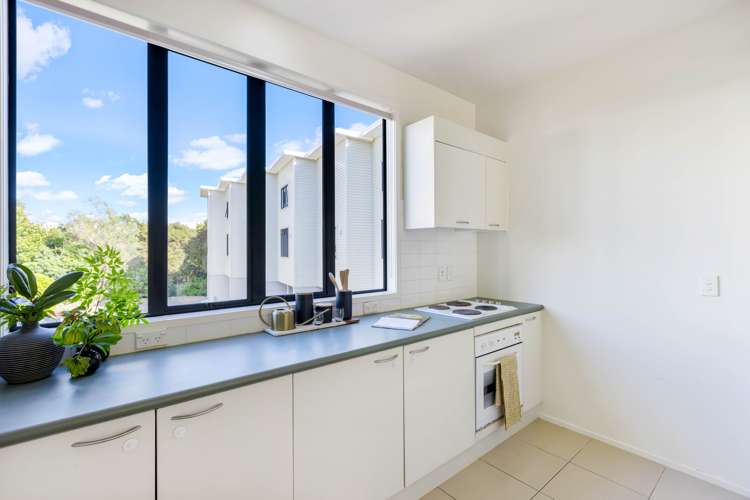 30/17 Lyon Avenue Mount Albert_10