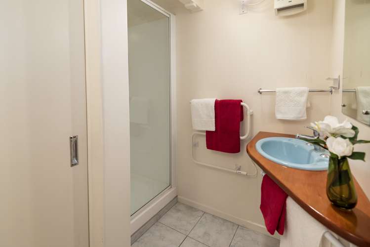 69 Pah Road Cockle Bay_16