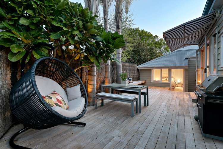 30 Russell Street Stanley Point_11