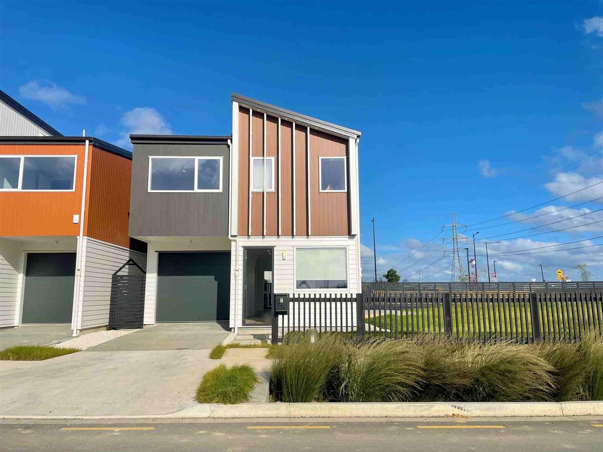 2 Longview Oak Lane Papakura_0