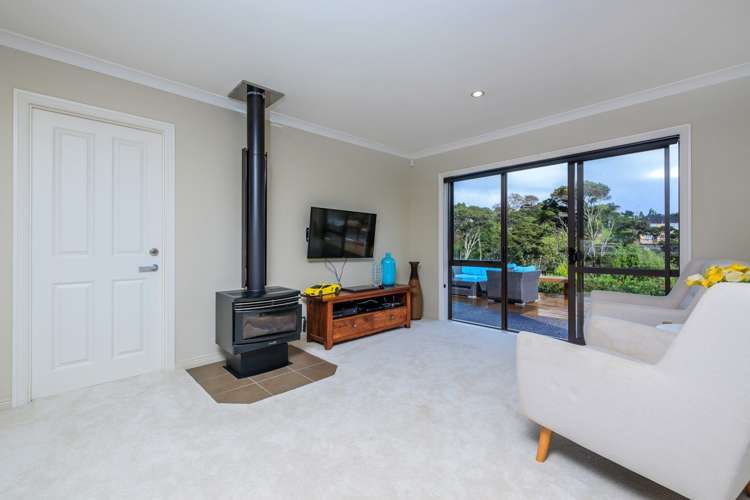 218 Kyle Road Greenhithe_10