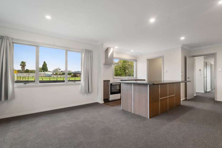 22 Silverton Road Waihi_17