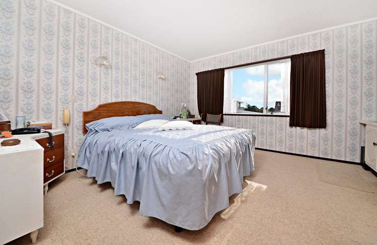 2/9 Courant Place Clover Park_5