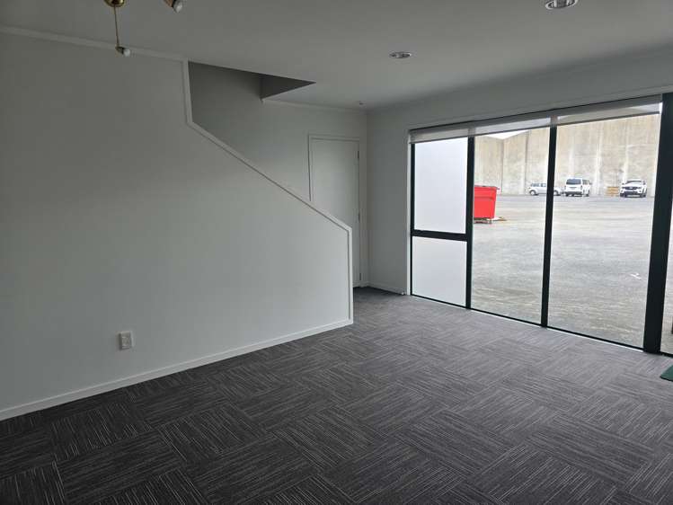 5A/18 Croskery Road Papakura_4