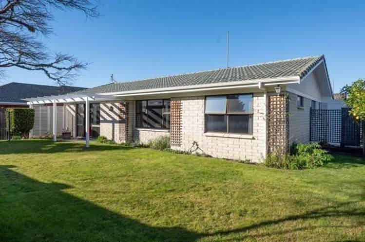 152A Ranolf Street Glenholme_12