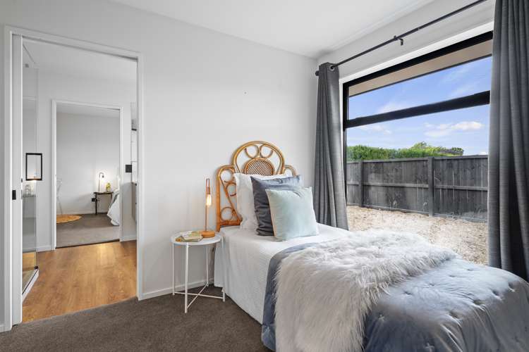 9 Vaughan Street Sefton_17