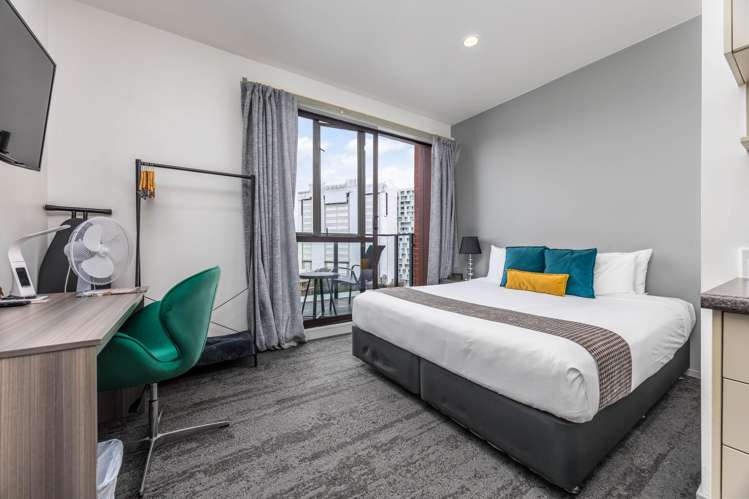 8b/50 Eden Crescent Auckland Central_3