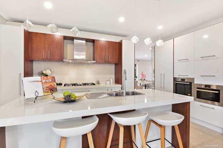 64 Killarney Drive Flat Bush_5