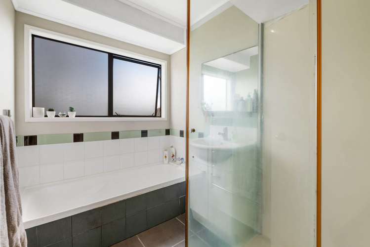 61 Luckens Road West Harbour_17