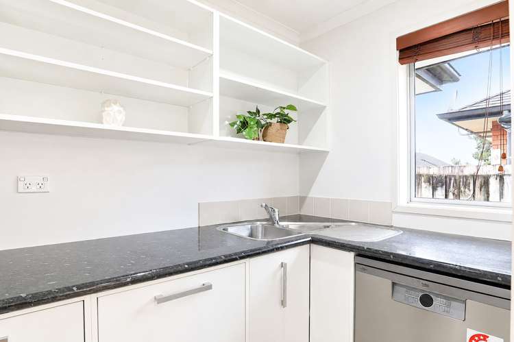 7 Millie Place Huntington_9