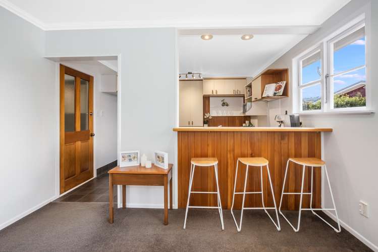 21 Burns Grove Trentham_7