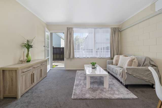 57C, D & E James Street Glenholme_2