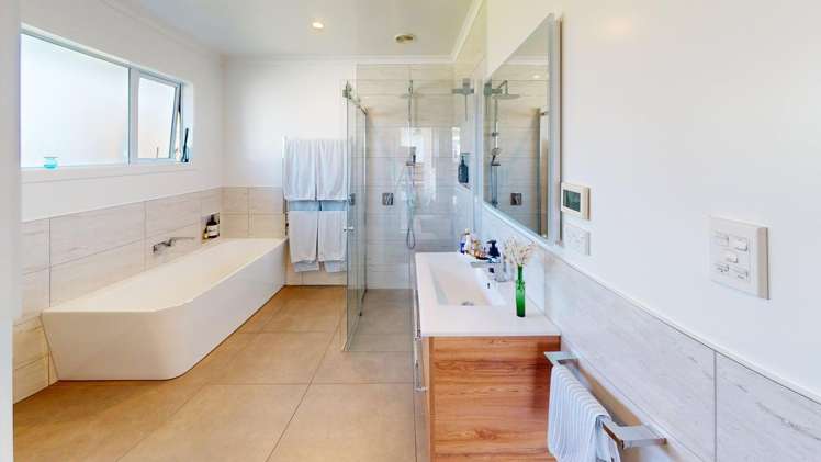 13 Elm Street Mangapapa_10