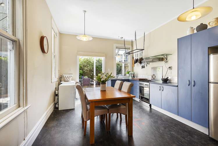 8 Porritt Avenue Mount Victoria_3