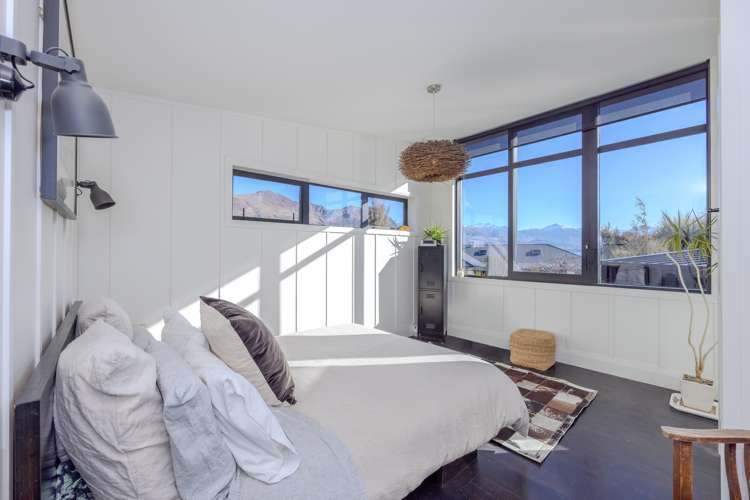 3 Baker Grove Wanaka_9