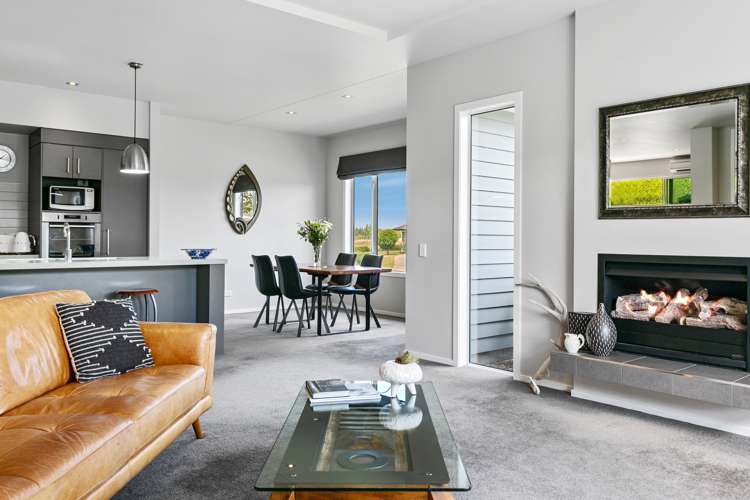 2 The Pheasant Tail Nukuhau_6