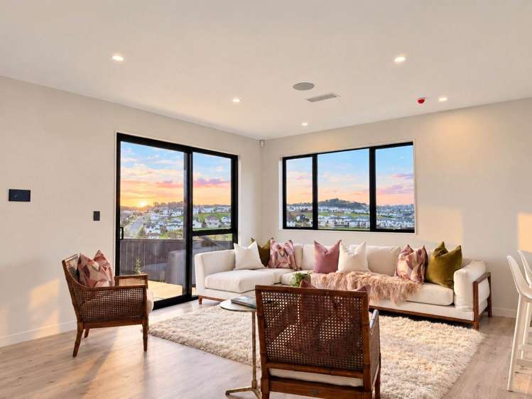 97 Skulander Crescent Millwater_1