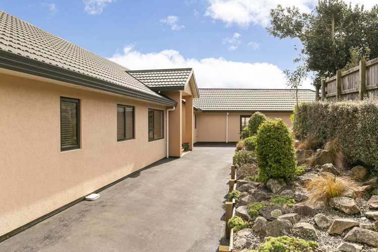 57 Bing Lucas Drive Tawa_28