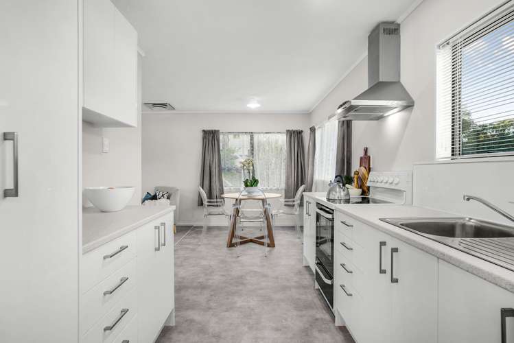 18 Enfield Street Wainuiomata_6