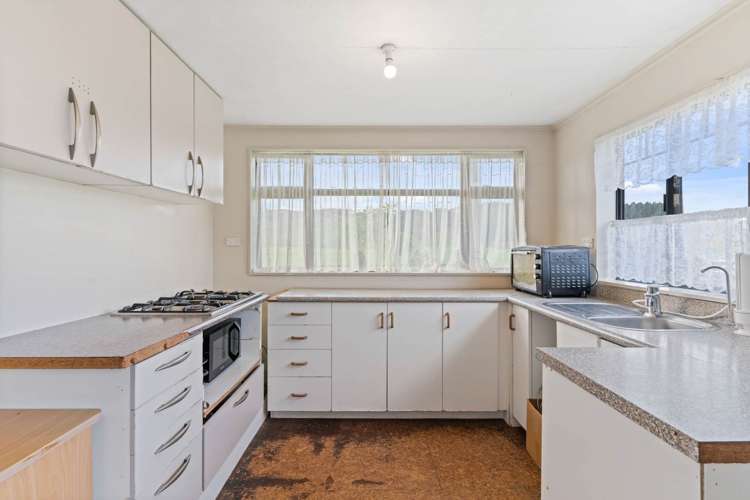 134 Flyger Road Ruakaka_16