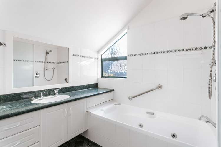 18b Victoria Road Mount Maunganui_12