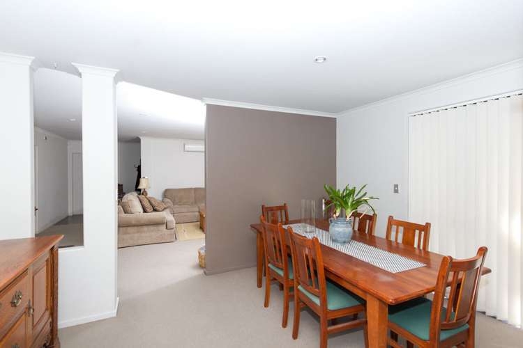 10 Savannah Place Rototuna North_5