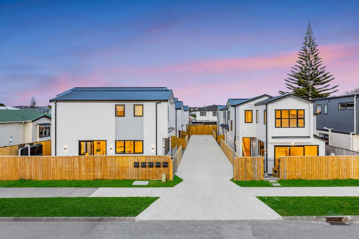 19A, B & D Sturdee Road_0