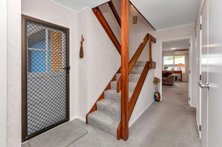 2/16 Cypress Gardens Place Onerahi_13