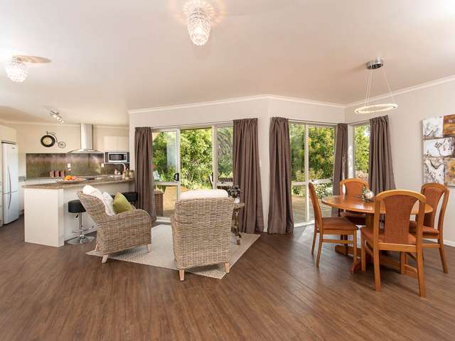 11 Awaroa Stream Drive Waiuku_4