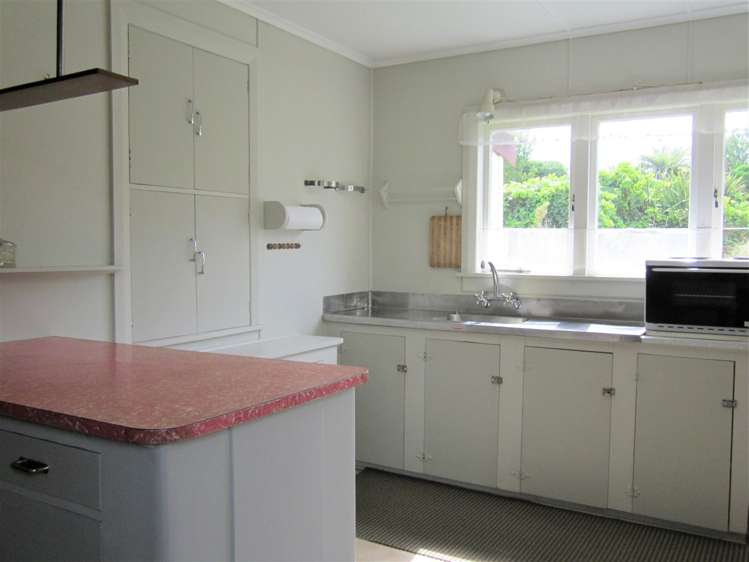 4 Woodstock Road Karangahake_5