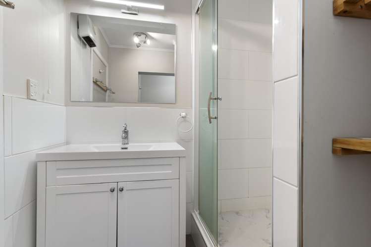 13 Grey Street Onehunga_14