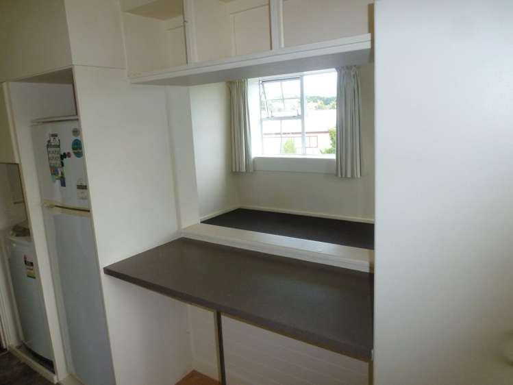 16 Milford Avenue Calton Hill_9