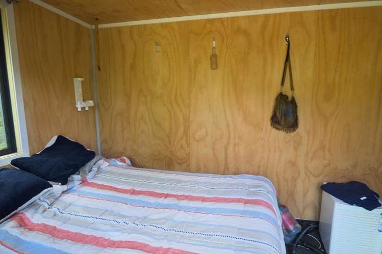 6 Serenity Grove Maoribank_18