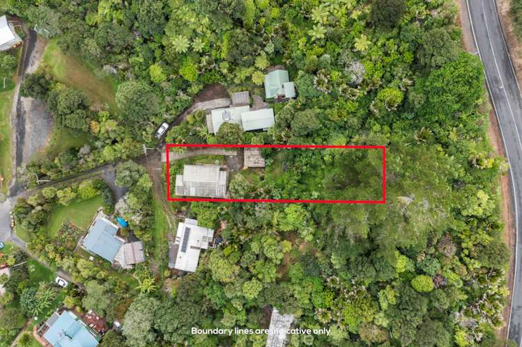 1095 Huia Road Huia_11