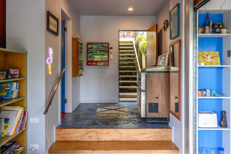 8 Beresford Avenue Surfdale_16