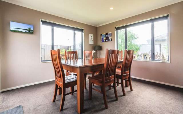 9 Angelina Way Kelvin Grove_3