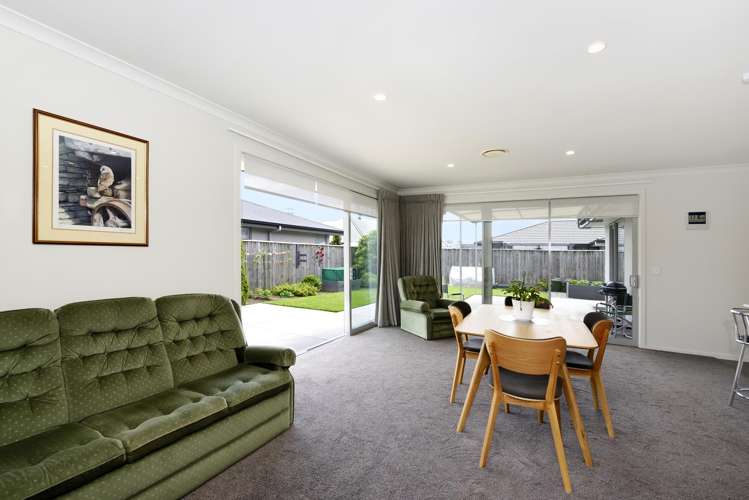 14 Cupola Crescent Richmond_8