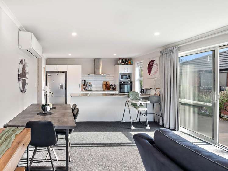 7 Ratahi Way Omokoroa_2