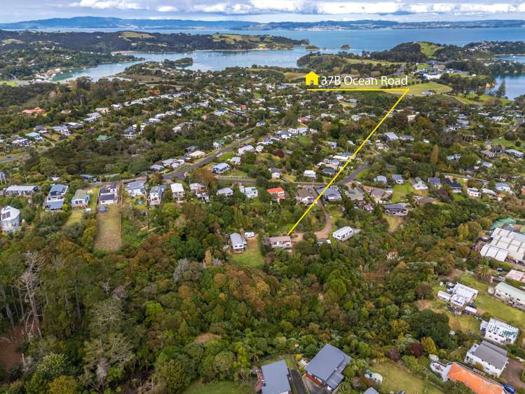 37b Ocean Road Surfdale_24