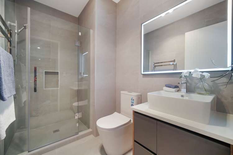 5 Uru Drive Flat Bush_16