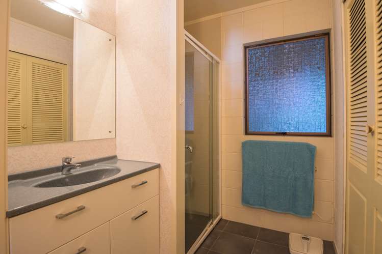 20 Punga Grove Avenue Riverside_13