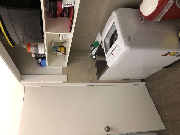 3/6 Bond Crescent Forrest Hill_7