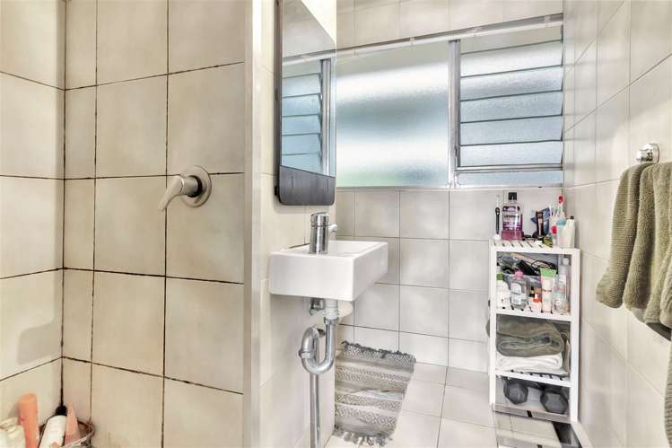 208/9 Sarawia Street Newmarket_6